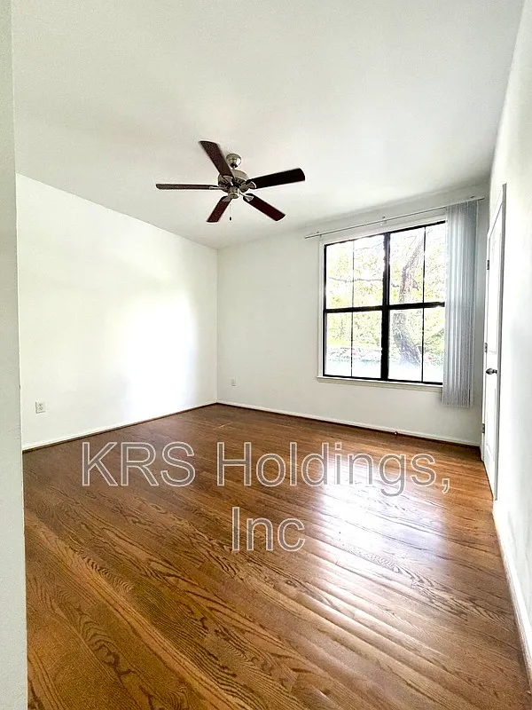 1 bed, 1.0 bath, 785 sqft, $1,725 — Photo 3