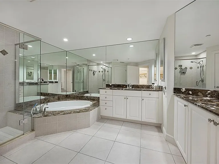 14041 Bellagio Way #214 — Photo 23