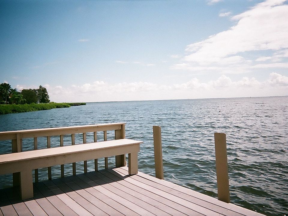 The Sunfish Bay Condominium Complex features two docks and kayak access.