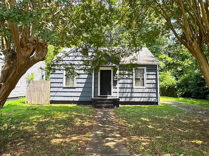 6232 Alexander St — Photo 1
