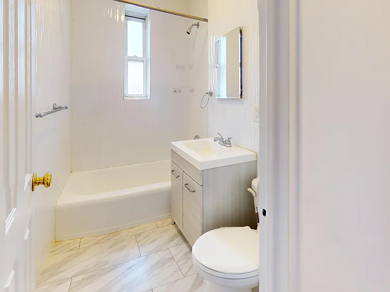 142-35 84th Dr #5G — Photo 12