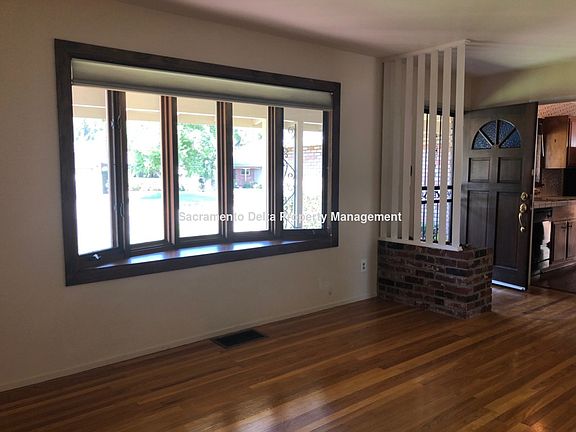 4th image of 9160 Cecile Way