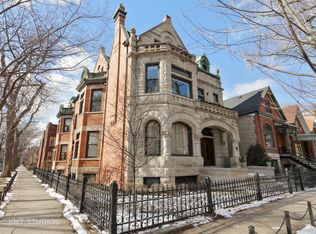 1036 N Hoyne Ave, Chicago, IL 60622