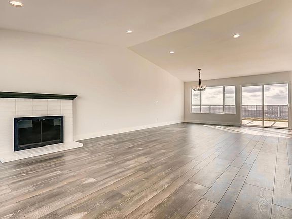 Open concept living/dining area