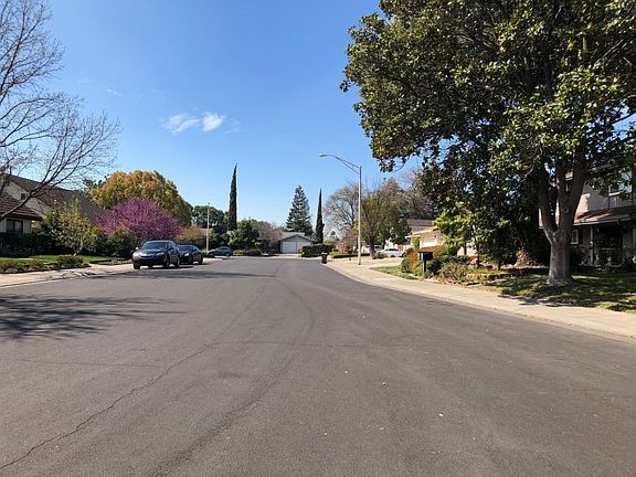 5th image of 7052 Bridgeport Cir