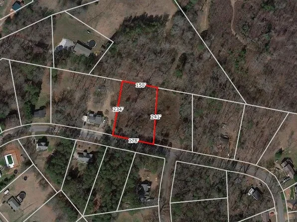 421 Eastcliff Dr, West Union, SC 29696