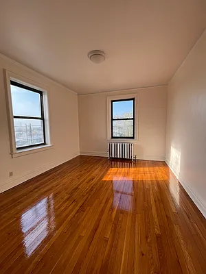 Rented by null | media 5