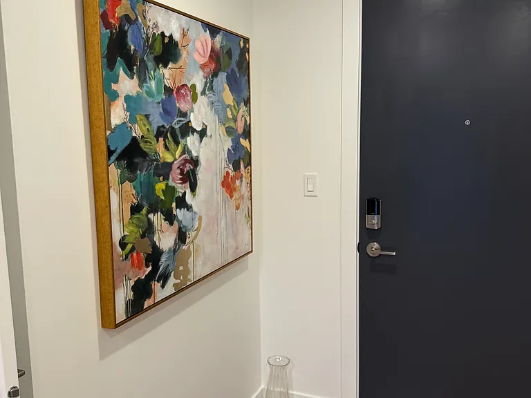 1380 Pridham Ave #211 — Photo 9