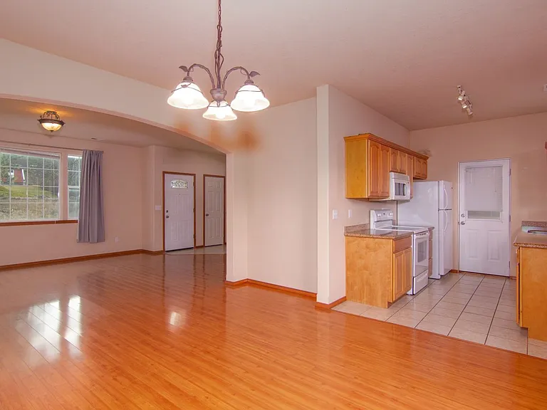 515 S Garfield Duplex — Photo 6