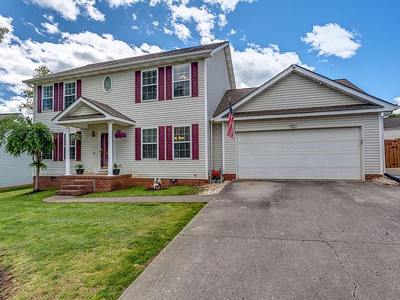 3rd image of 7425 Willow Trace Ln