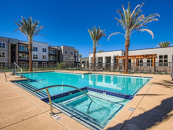 Garrett Mesa Exterior