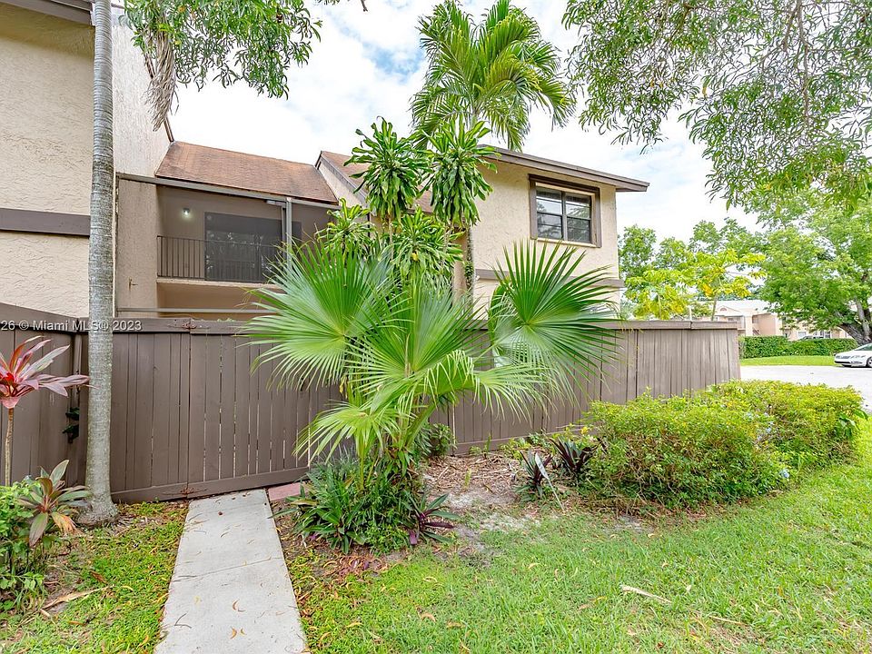 1st image of 2341 Bayberry Dr Unit 2341