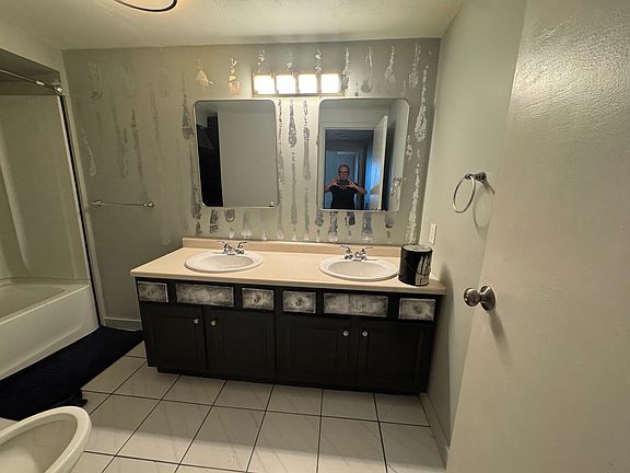 Second floor bathroom