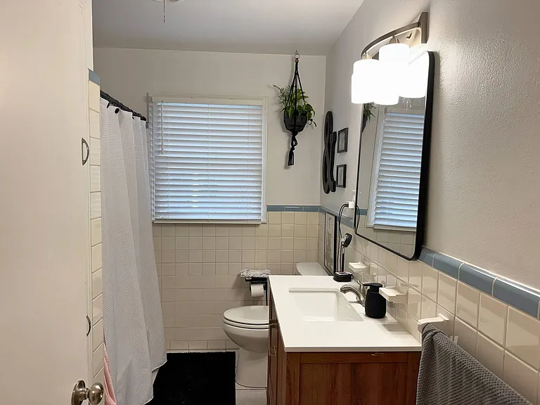 2412 Dartmouth St — Photo 19