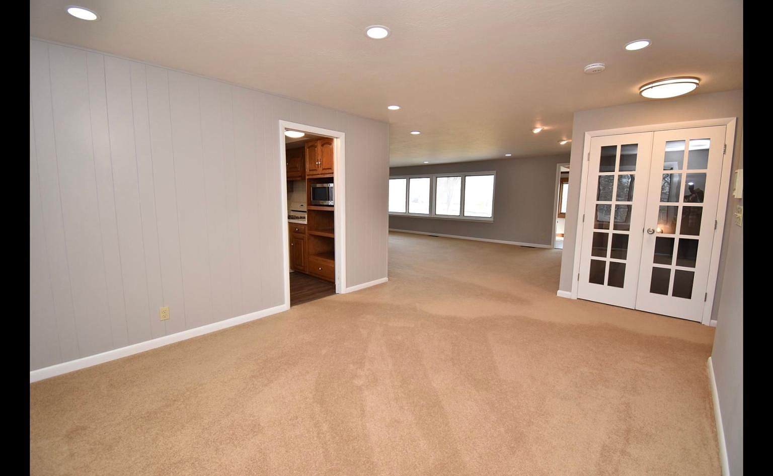 5217 N Prospect Rd, Peoria, IL 61614 Zillow