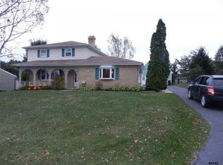 124 Forest Hills Rd, Red Lion, PA 17356