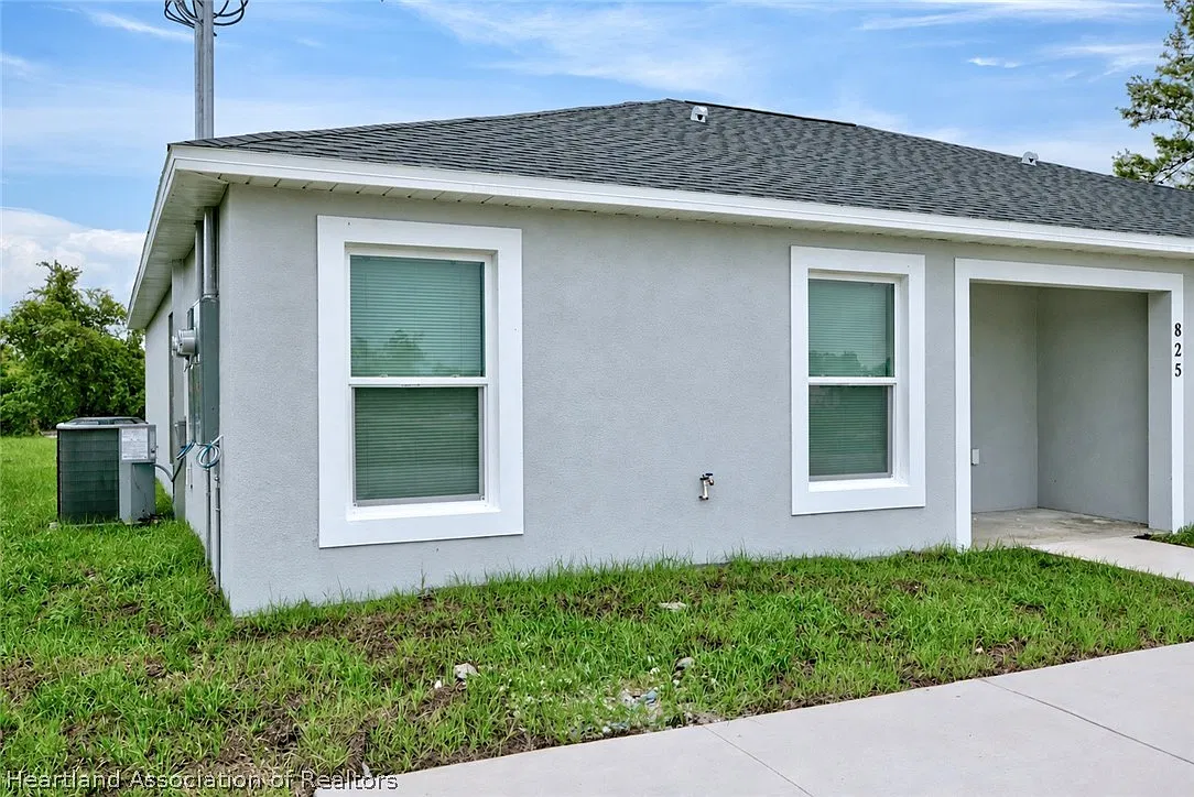 3 bed, 2.0 bath, 1161 sqft, $1,550 — Photo 3