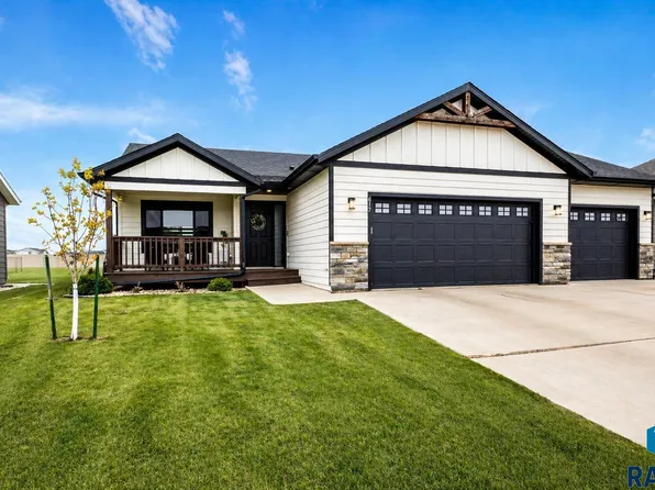 617 Prairieside Trl, Harrisburg, SD 57032