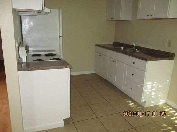 3rd image of 456 10th St