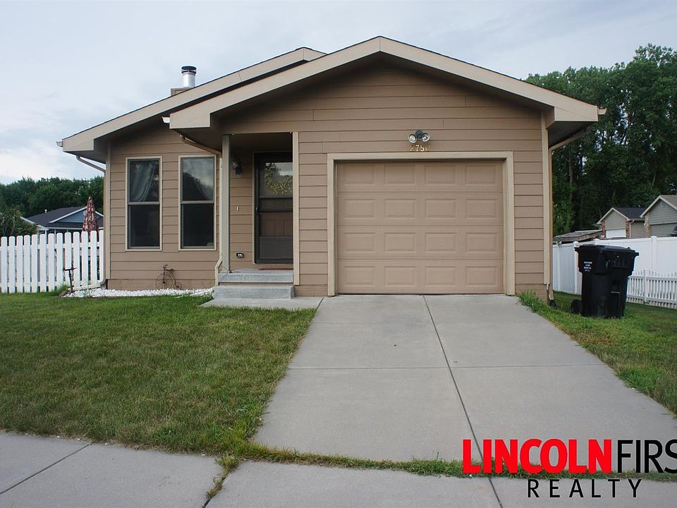 1st image of 2750 NW 53rd St
