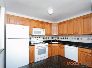 2115 30th Rd #1, Astoria, NY 11102
