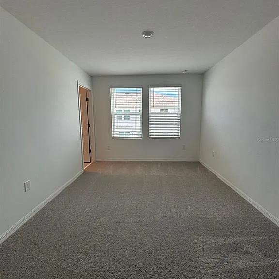 3120 Skyline Loop — Photo 7