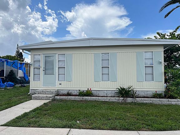 5th image of 15435 Lakeshore Villa Blvd #110