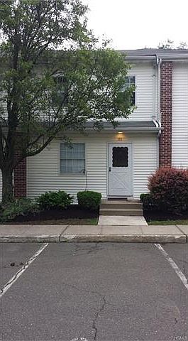 1st image of 86 Village Ml
