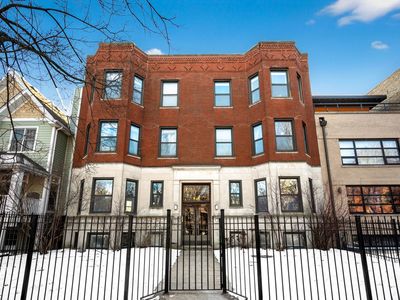 1455 W Cuyler Ave #1E, Chicago, IL, 60613