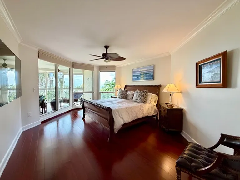 4021 Gulf Shore Blvd N #202 — Photo 14