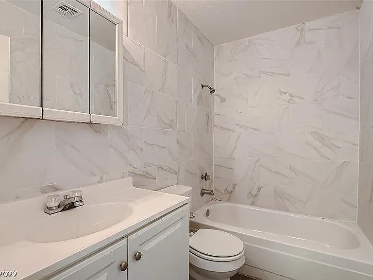 716 Pensacola Ln #2 — Photo 21