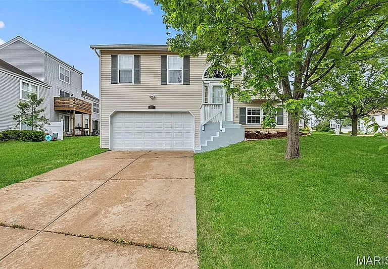 123 Woodlake Ct — Photo 14