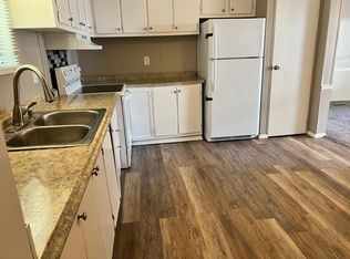 112 Castle Dr, Gainesville, FL 32607