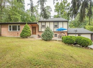 8816 Dwayne Ln, North Chesterfield, VA 23235