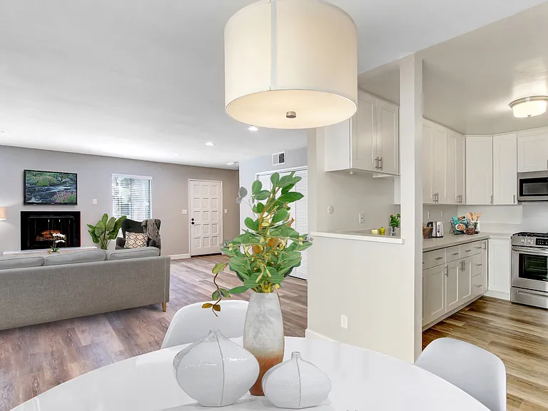 5207 Zelzah Ave — Photo 32