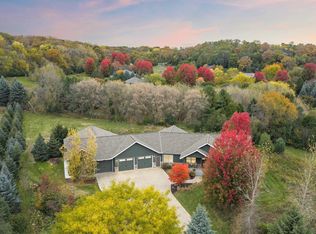 2206 Paris Ave N, Stillwater, MN 55082