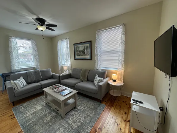 126 N Braddock St #102, Winchester, VA 22601