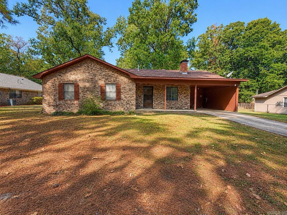 1st image of 202 Huntington Pl