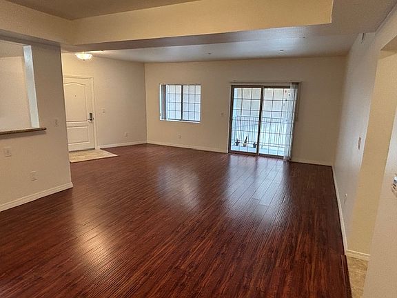 2nd image of 3401 Manning Ave APT 107