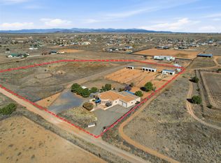 35 Vista Alondra, Santa Fe, NM 87508