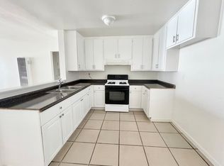 3037 Garnet Ln #D, Fullerton, CA 92831