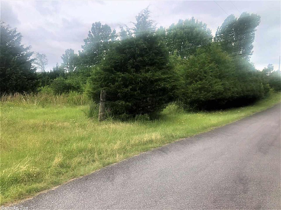 2nd image of 170 Friendship Ln