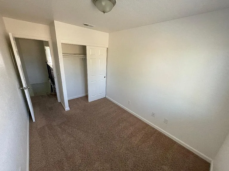 7660 La Mancha Way — Photo 7