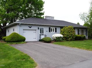 14 Maple St, Shamokin Dam, PA 17876