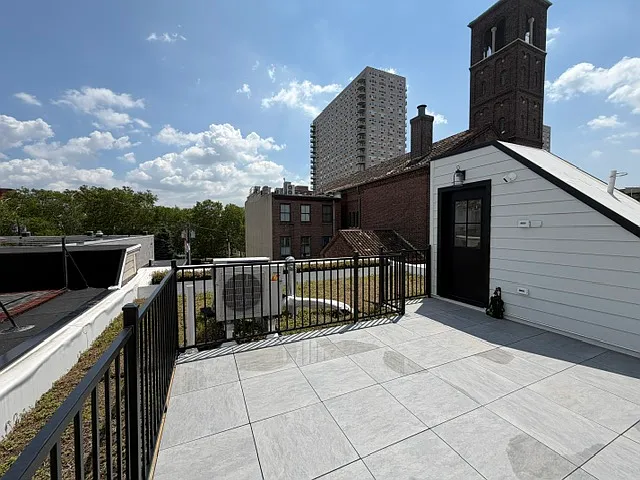 Private Roof Top