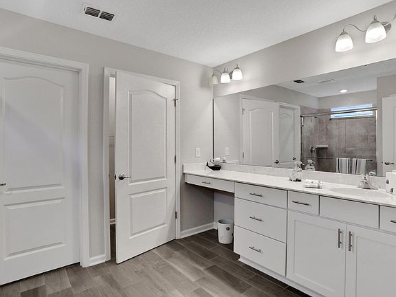 5th image of 114 Spoonbill Cir