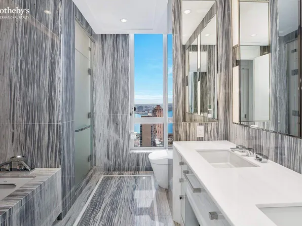 200 East 95th Street image 5 of 14