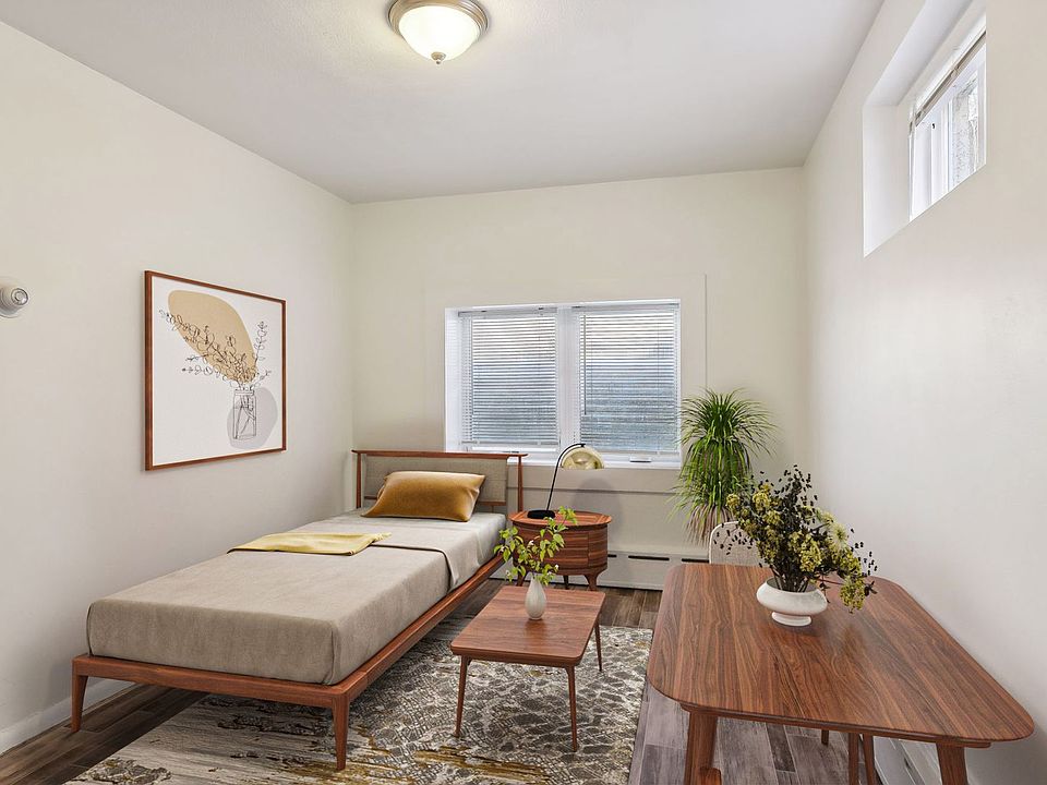 1st image of 2108 2nd Ave N APT 6
