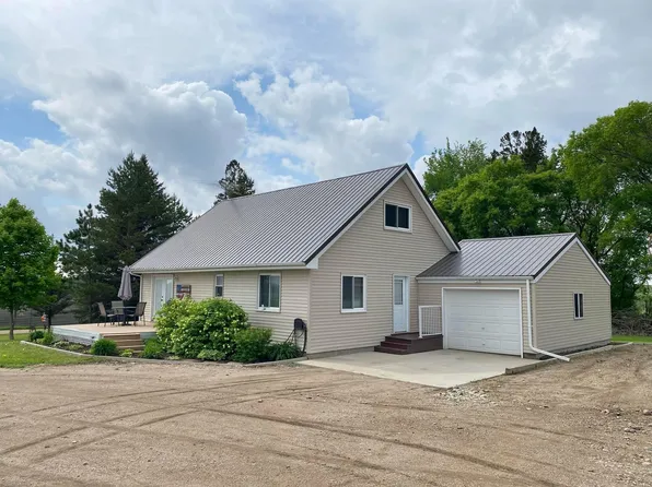 48798 205th Ave, Pelican Rapids, MN 56572