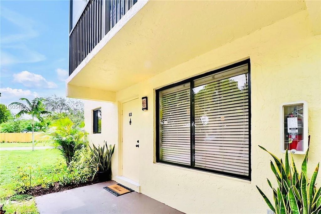 1065 S Flagler Ave APT 701, Pompano Beach